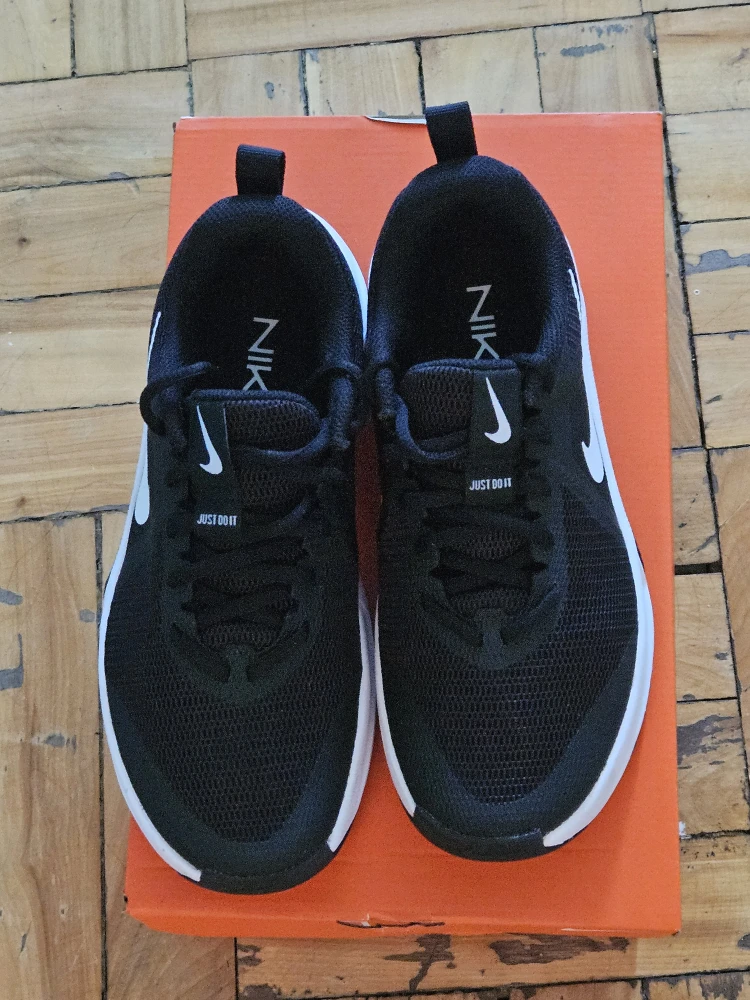 BNIB)Nike W Nike MC Trainer 3 US 7.5 Women's Running Shoes - photo 5