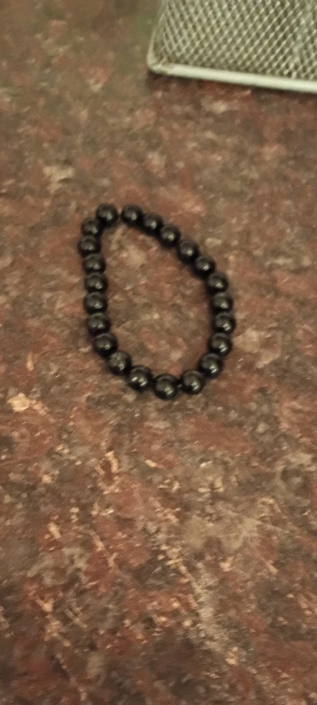 Black beaded bracelet
