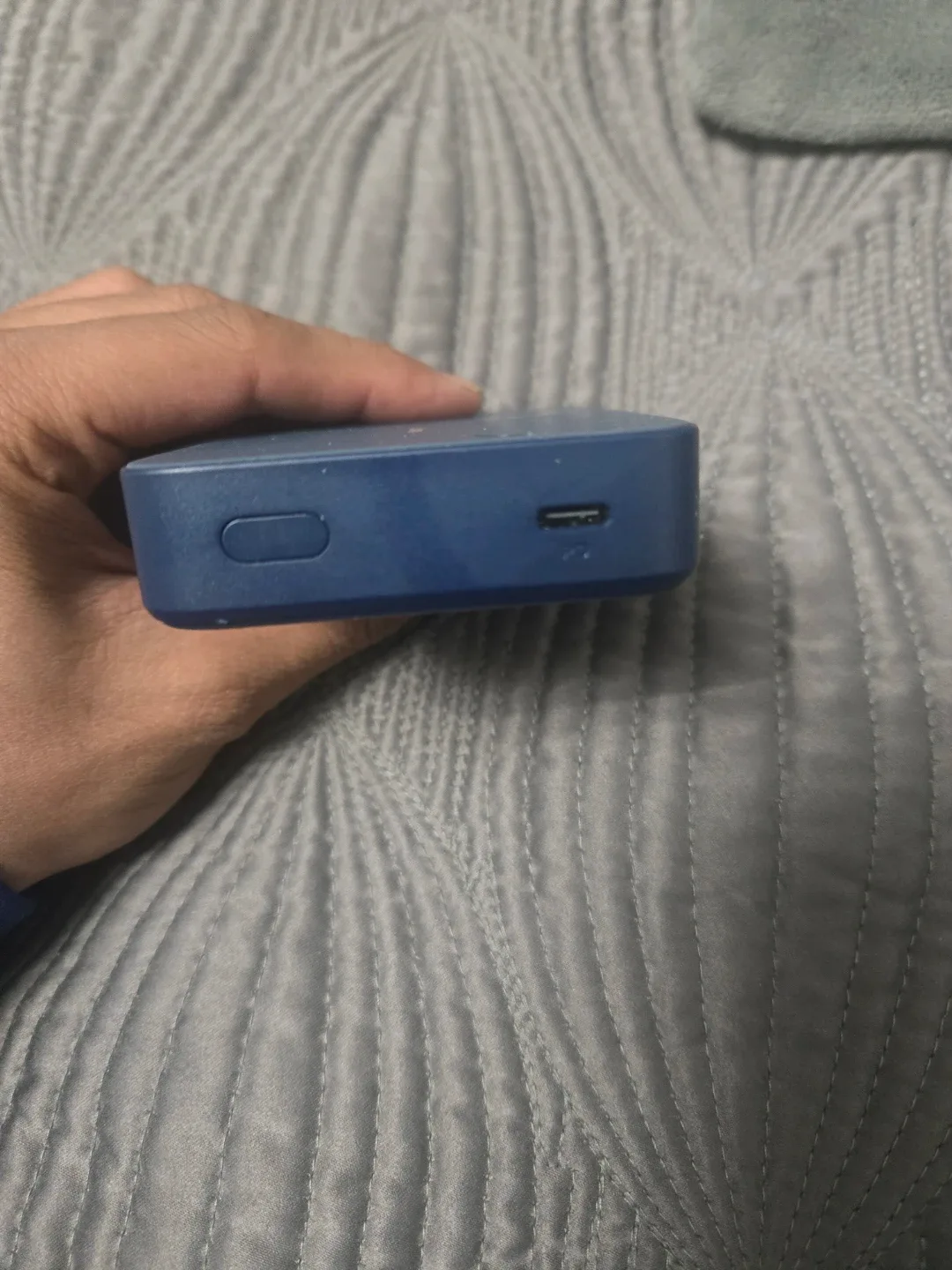 Blue Power Bank image indicator(4)