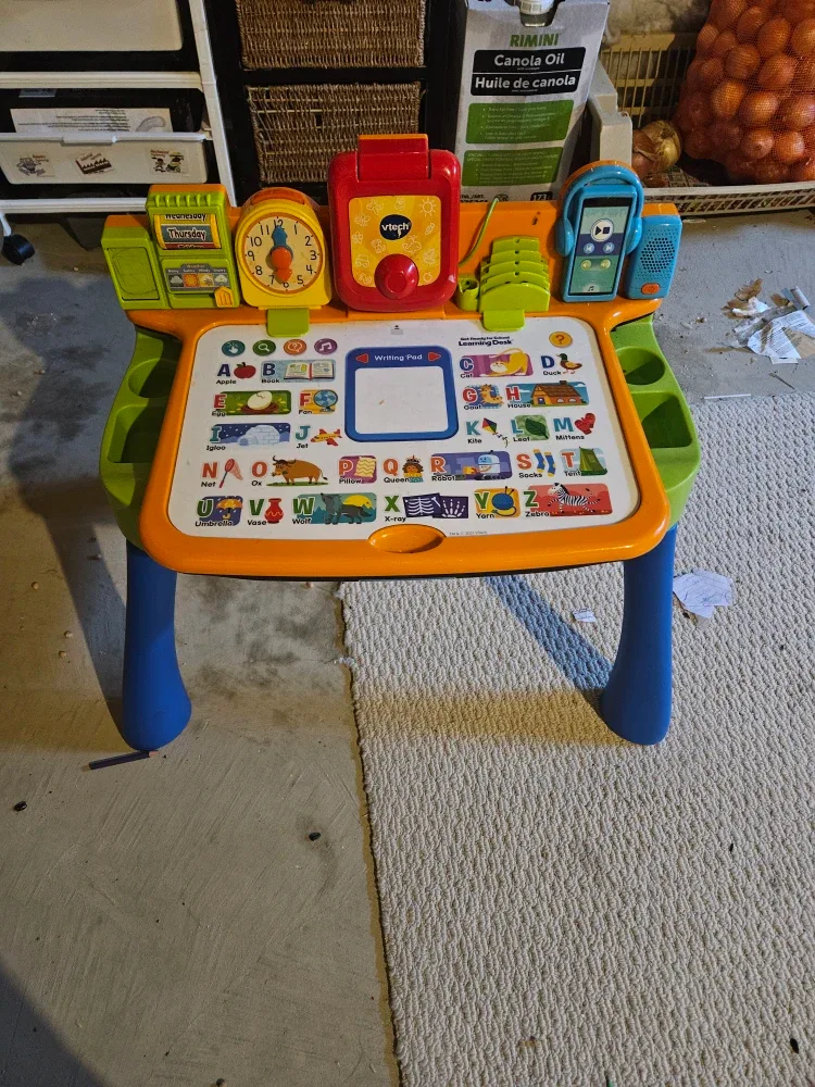 VTech Get Ready to School Learning Desk