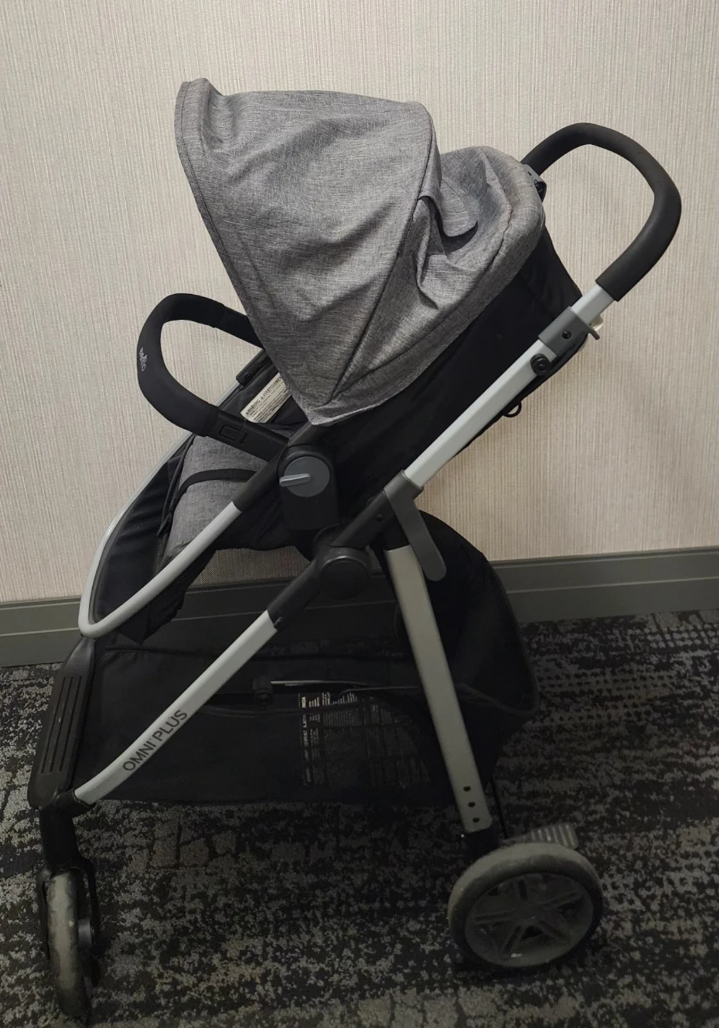 Evenflo Omni Plus Travel System Stroller  & Car seat Combo - photo 3