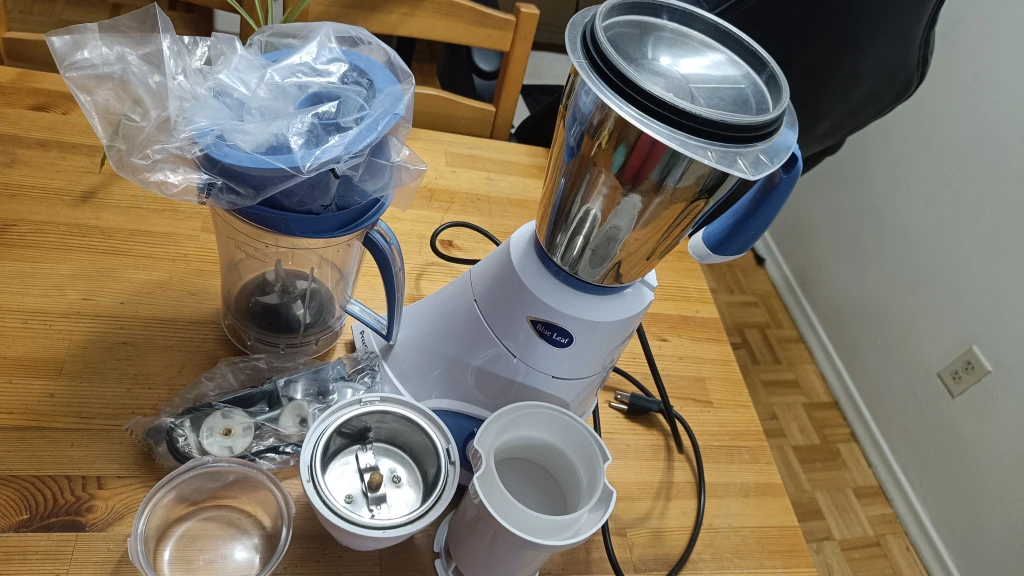 Blue Leaf Mixer Grinder