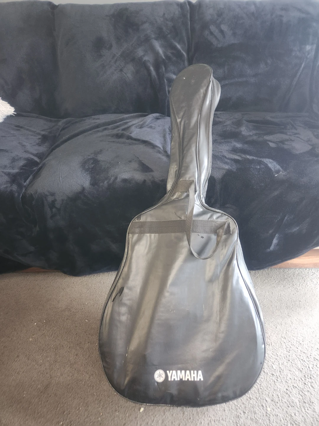 Yamaha Acoustic Guitar model f-310p with Case - photo 2