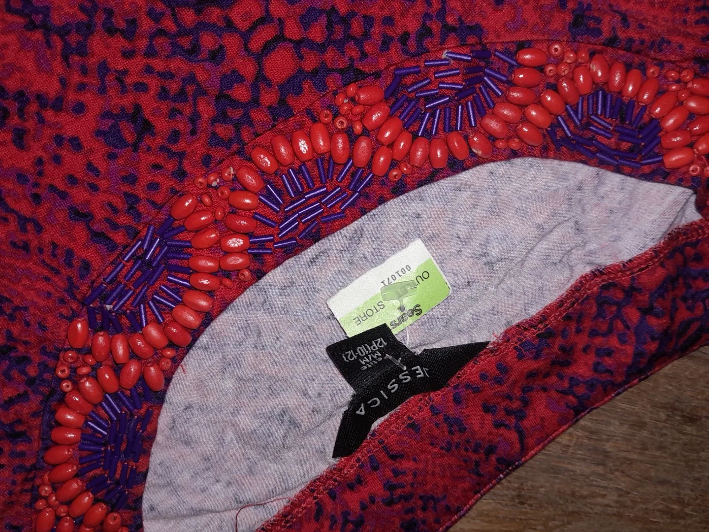 Jessica Petite Red/Purple Top - Size M/M image indicator(2)