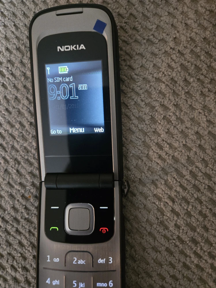 Nokia Flip Phone 2720a-2b - photo 5