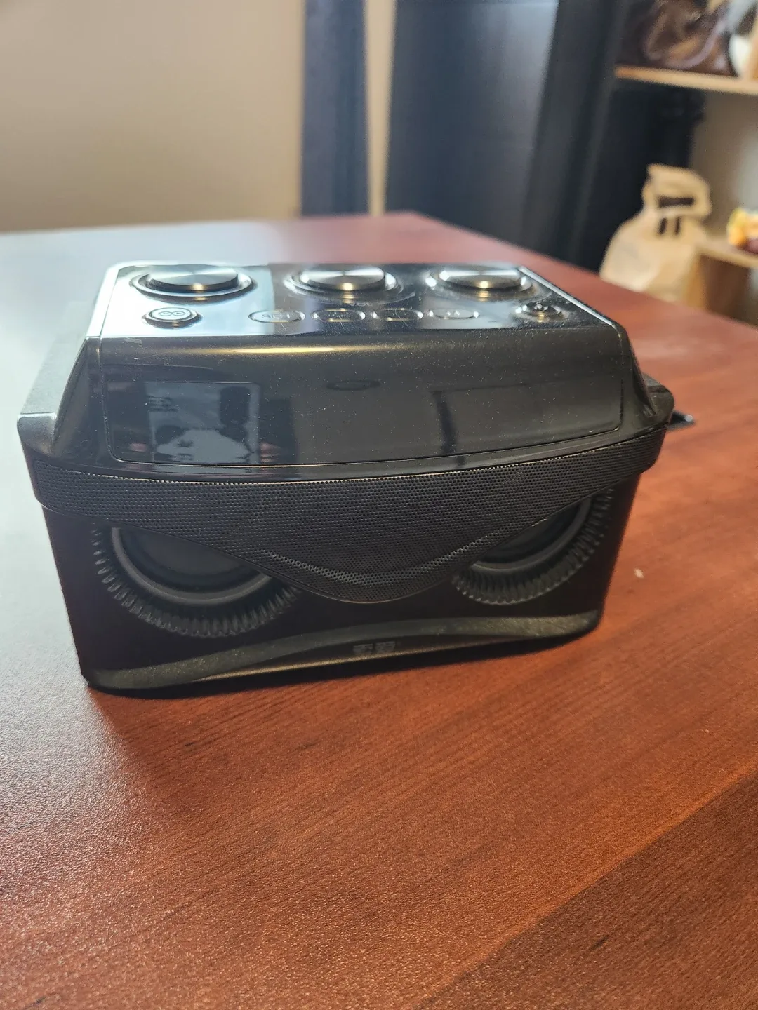 Black Bluetooth Speaker