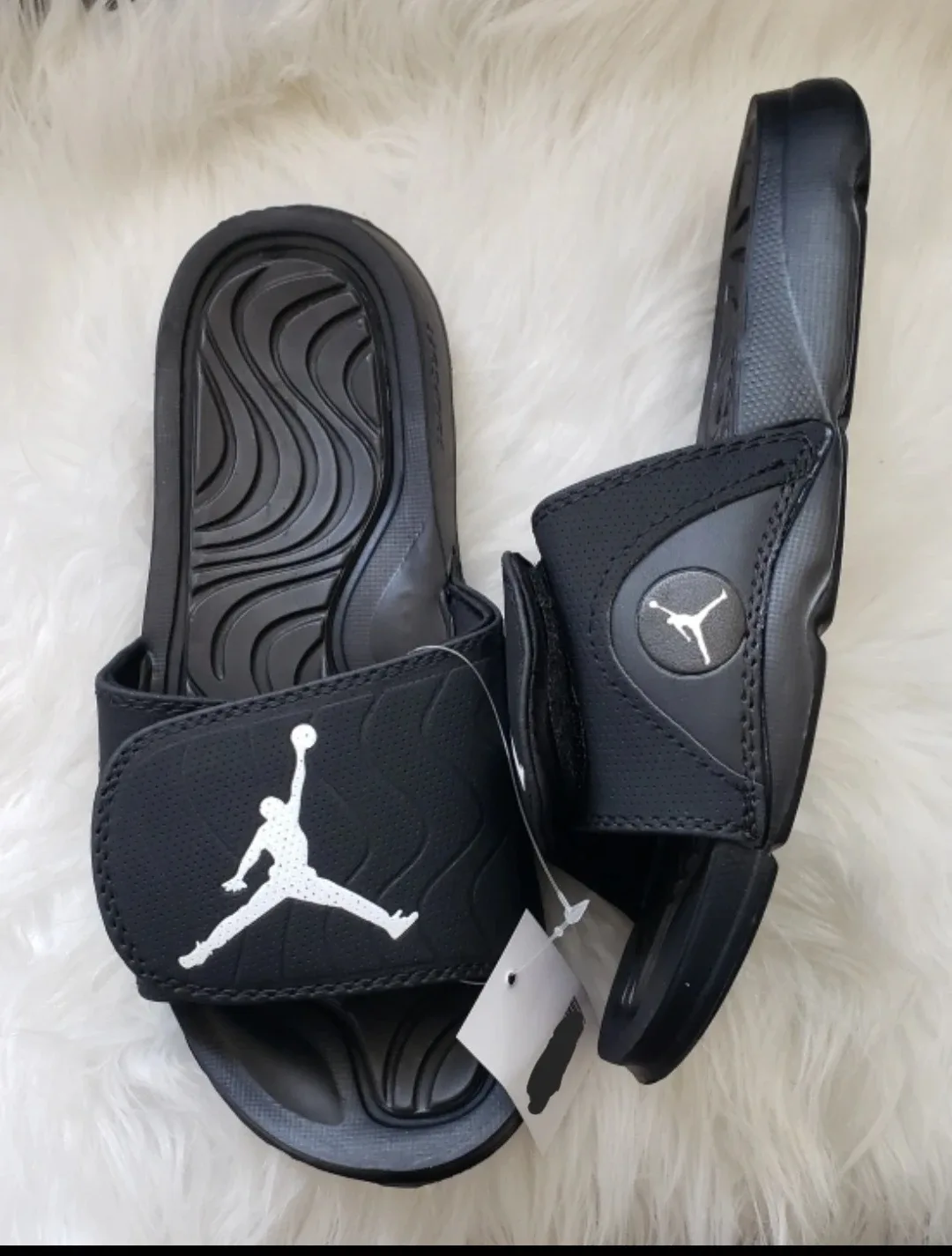 Brand new Man's Jordan Retro sleepers for sale image indicator(6)