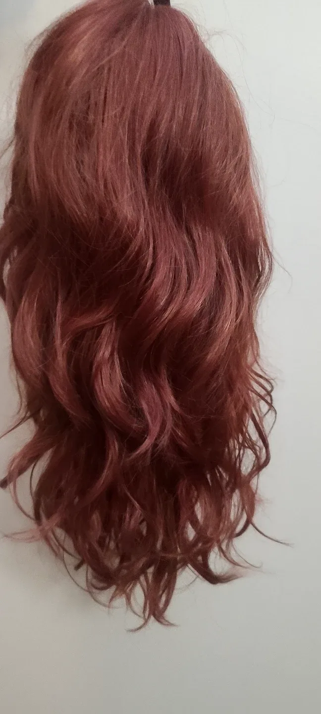 Red Wig New image indicator(3)