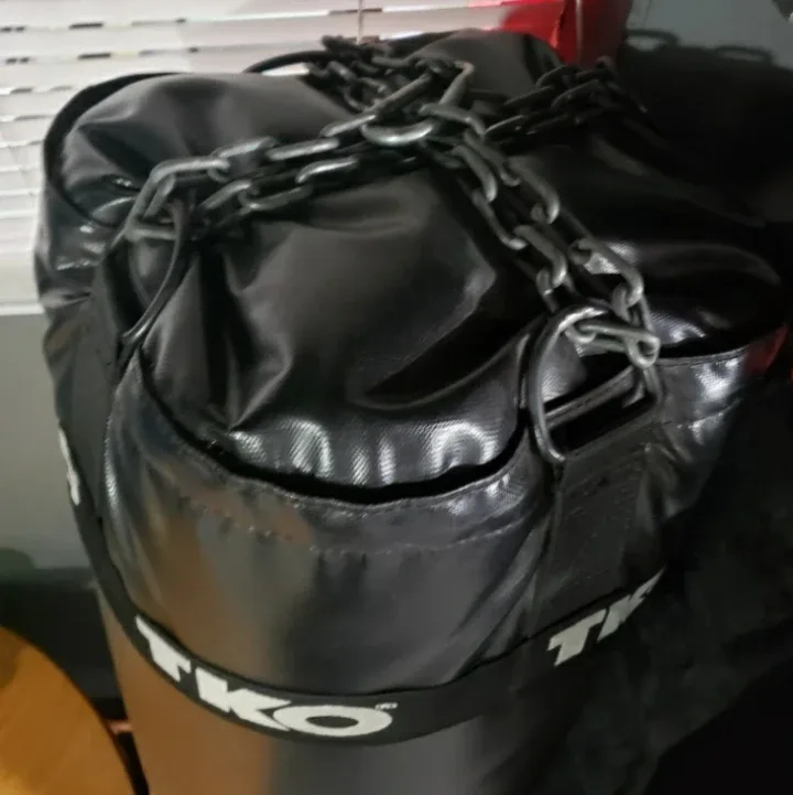 TKO 4ft Heavy Bag 75lbs image indicator(2)