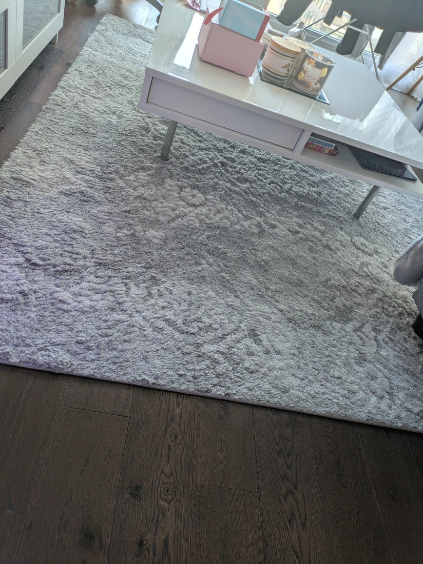 Area Rug - Grey/ White