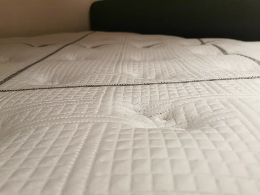 Kingsdown Mattress image indicator(3)