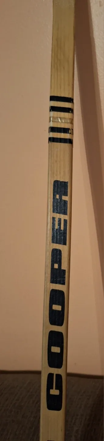 Vintage Wooden Cooper JP-100 Superline 100 Hockey Stick image indicator(2)