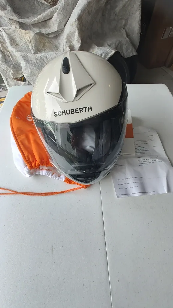 Motorcycle Helmets: Schuberth, AGV & Oxford Motorcycle Cover image indicator(3)