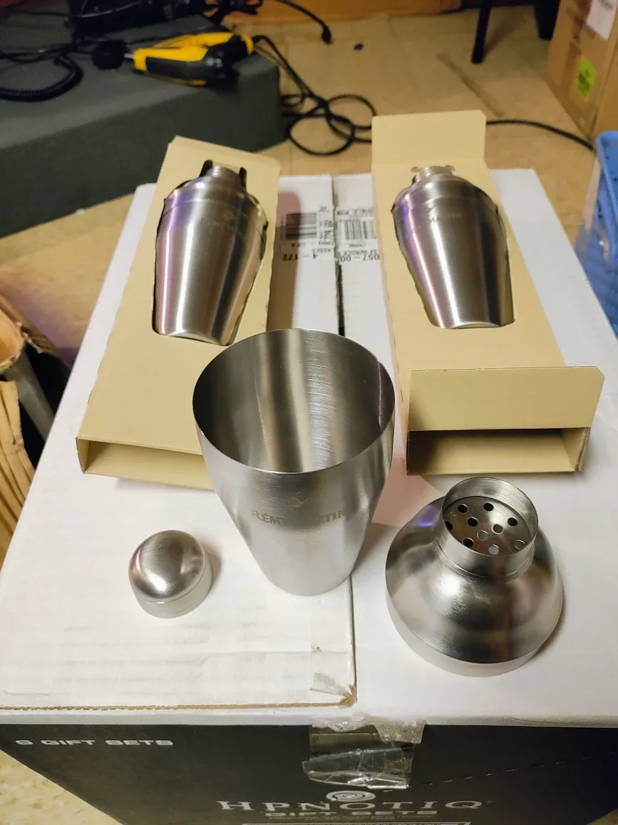 Rémy Martin Cocktail Shaker image indicator(3)