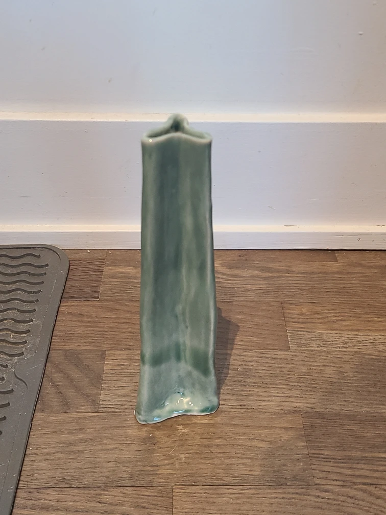 Handmade Ceramic Vase - celadon Green - photo 3