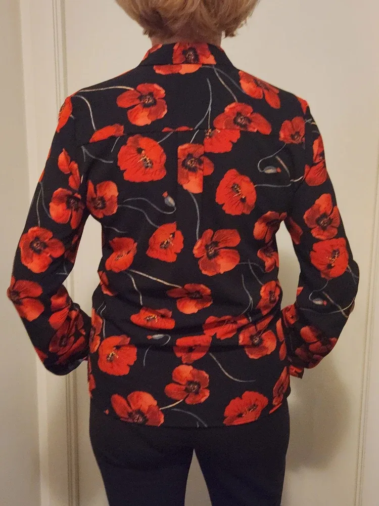 Sandra Angelozzi Poppy Print Blouse image indicator(2)