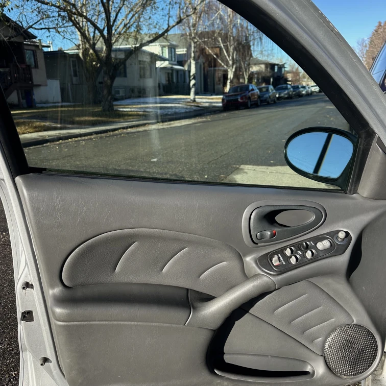 2005 Pontiac Grand Am 3.4 L V6 - photo 2
