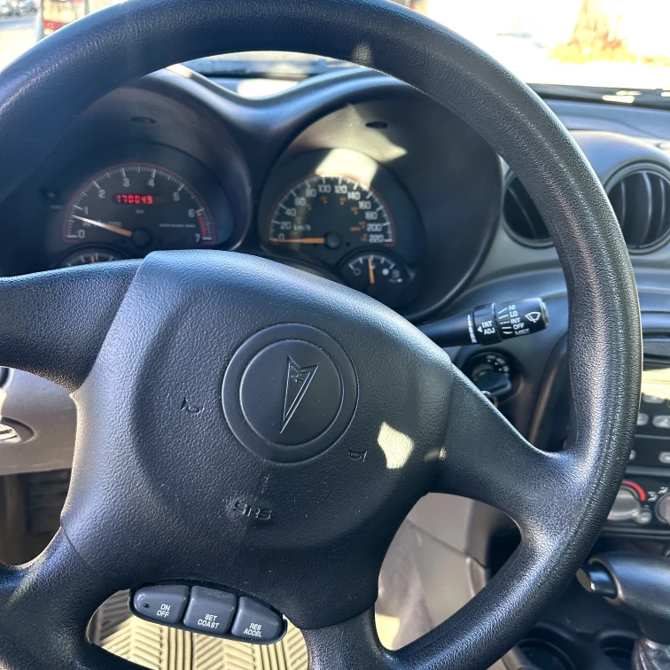 2005 Pontiac Grand Am 3.4 L V6 - photo 5