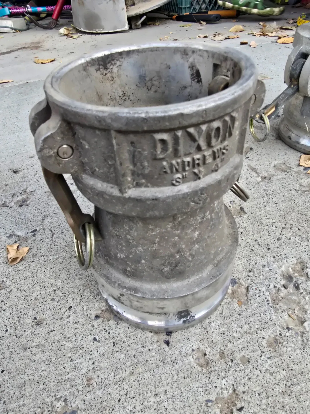 Dixon Andrews 3" x 4" Hose Coupling image indicator(4)