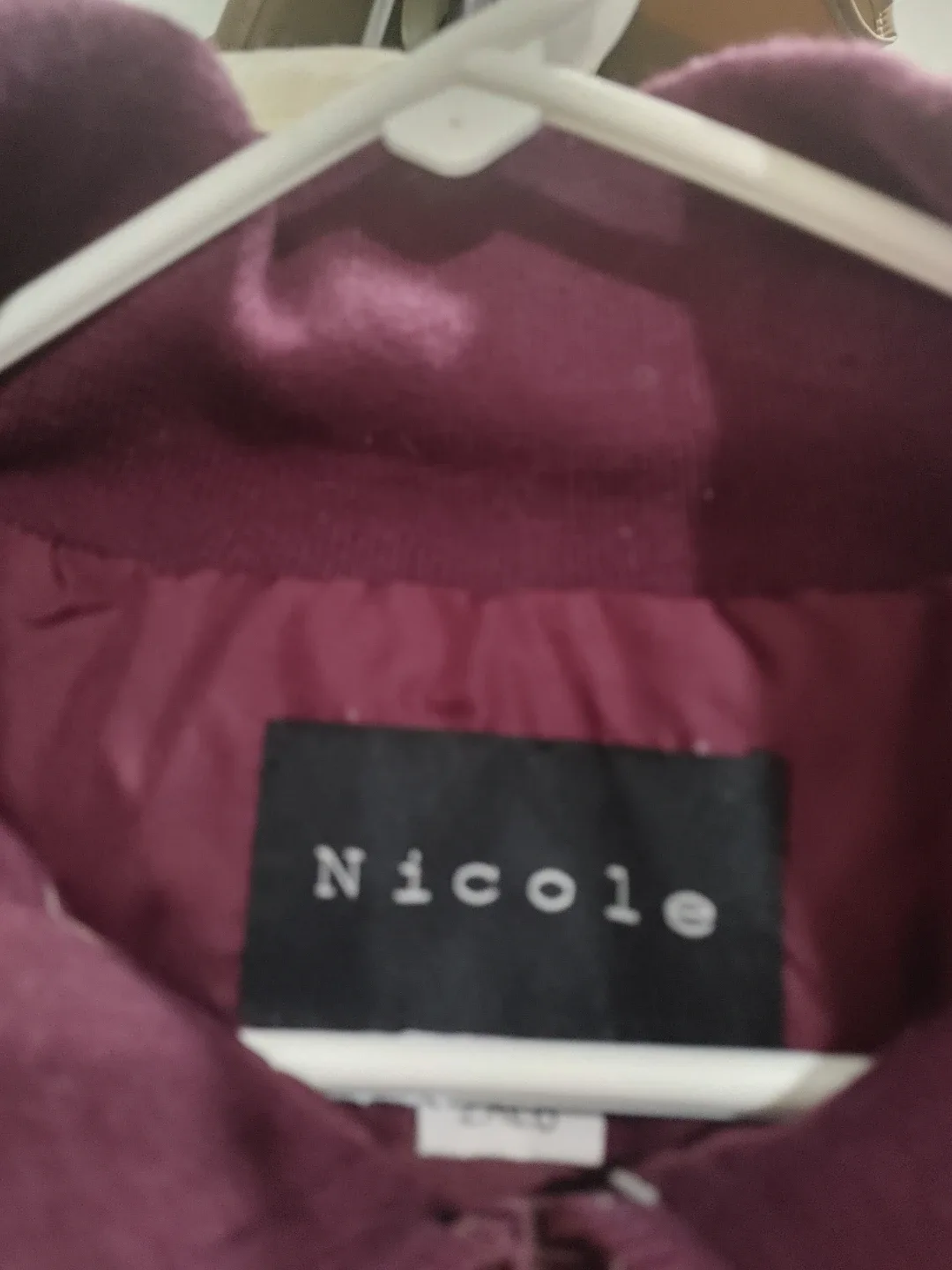 🧡WOMENS XXL DOWN BURGUNDY VEST BRAND NEW WITH TAGS. image indicator(3)