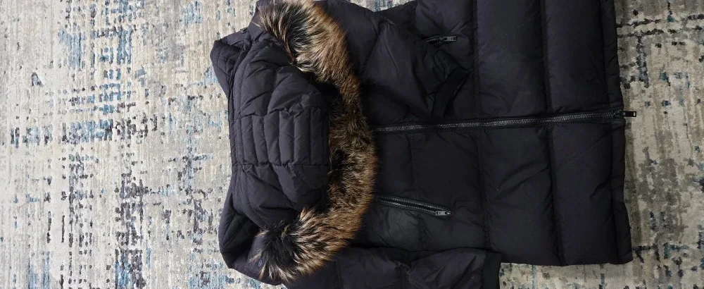 Women's Moose Knuckles Jacket image indicator(2)