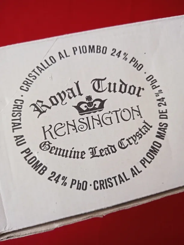 🆕️ Set of 12 Crystal Liqueur Glasses image indicator(5)