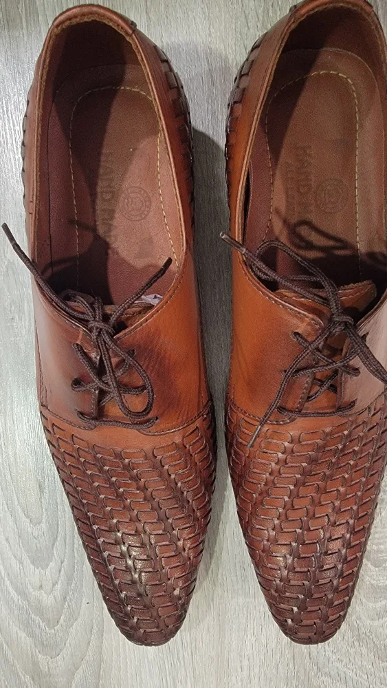 Hand Made Lather dress shoes image indicator(2)