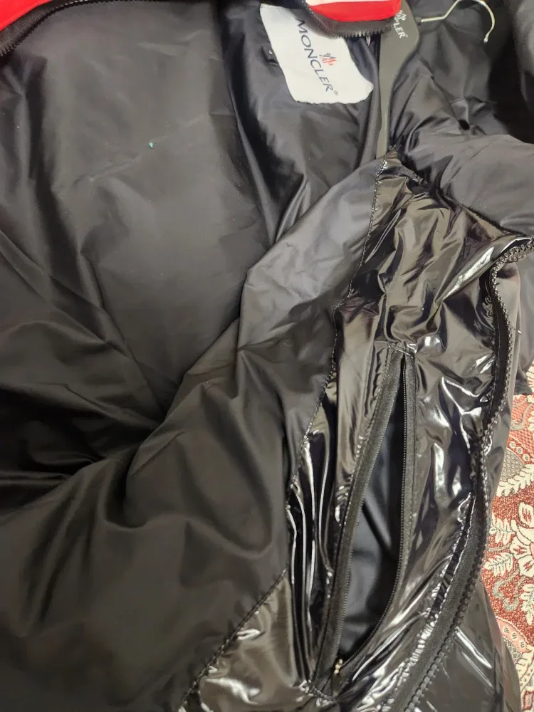Moncler Black Puffer Jacket - Size L image indicator(7)