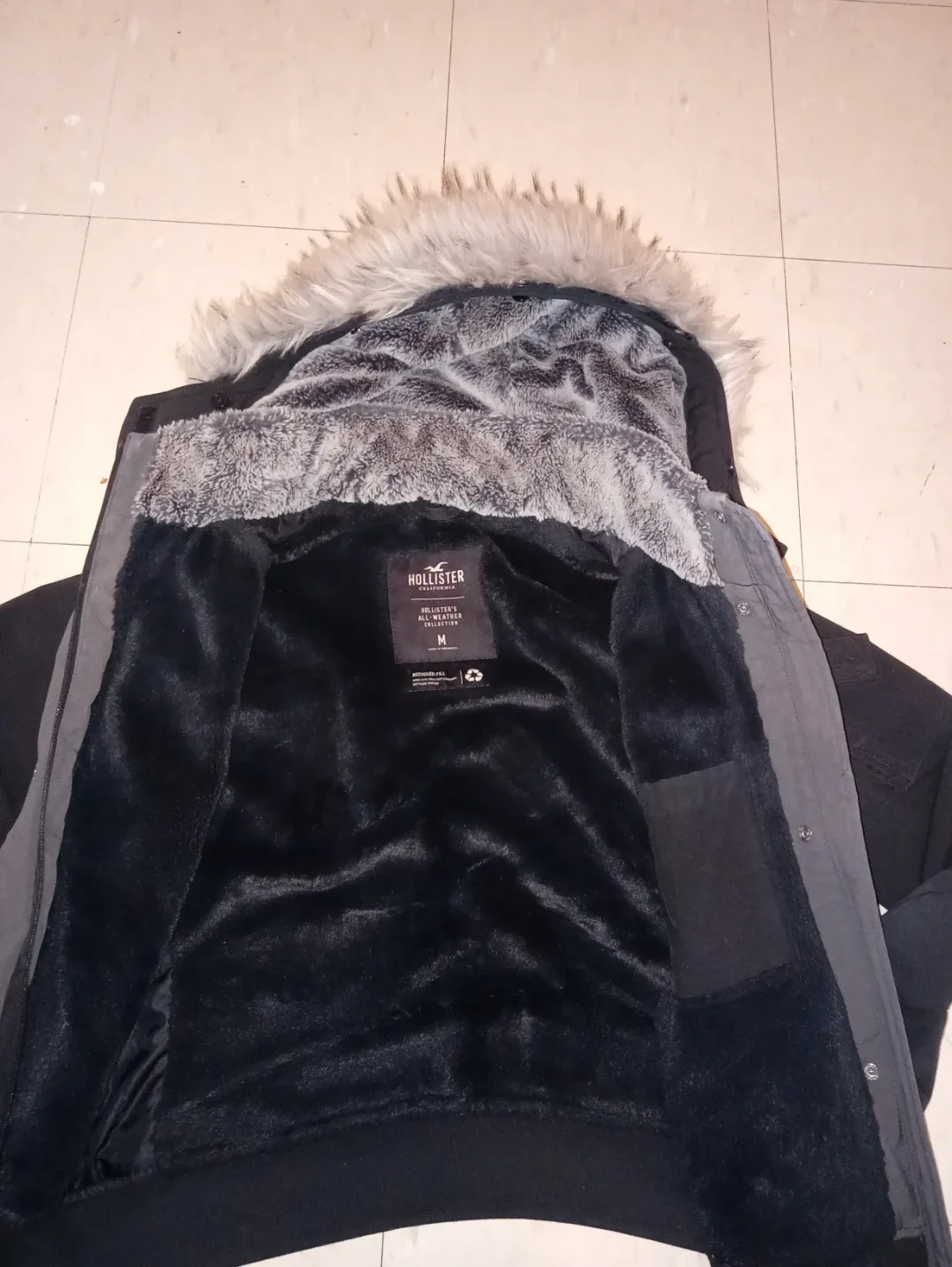 Hollister All-Weather Jacket, Size M thumbnail