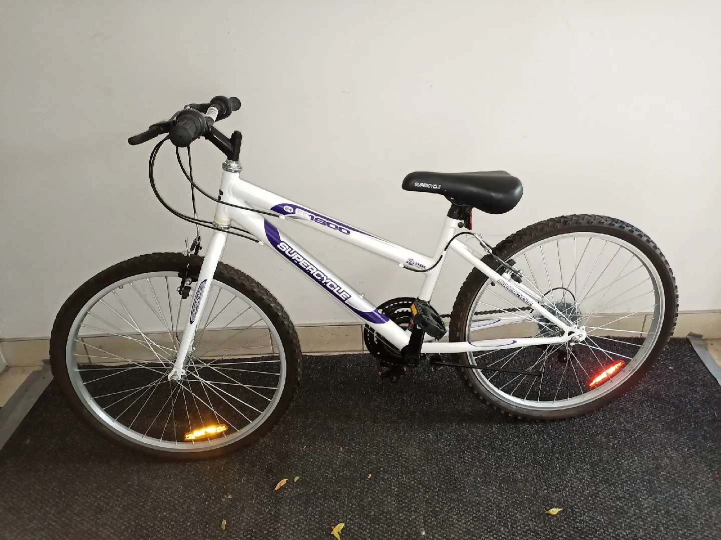 New~24" Supercycle 18 speed youth bike thumbnail