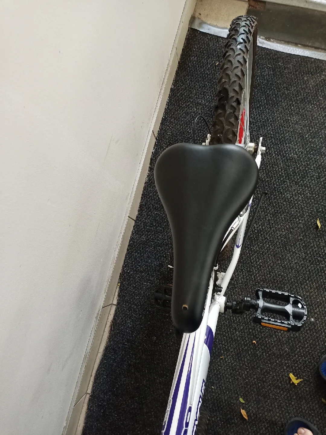 New~24" Supercycle 18 speed youth bike image indicator(4)