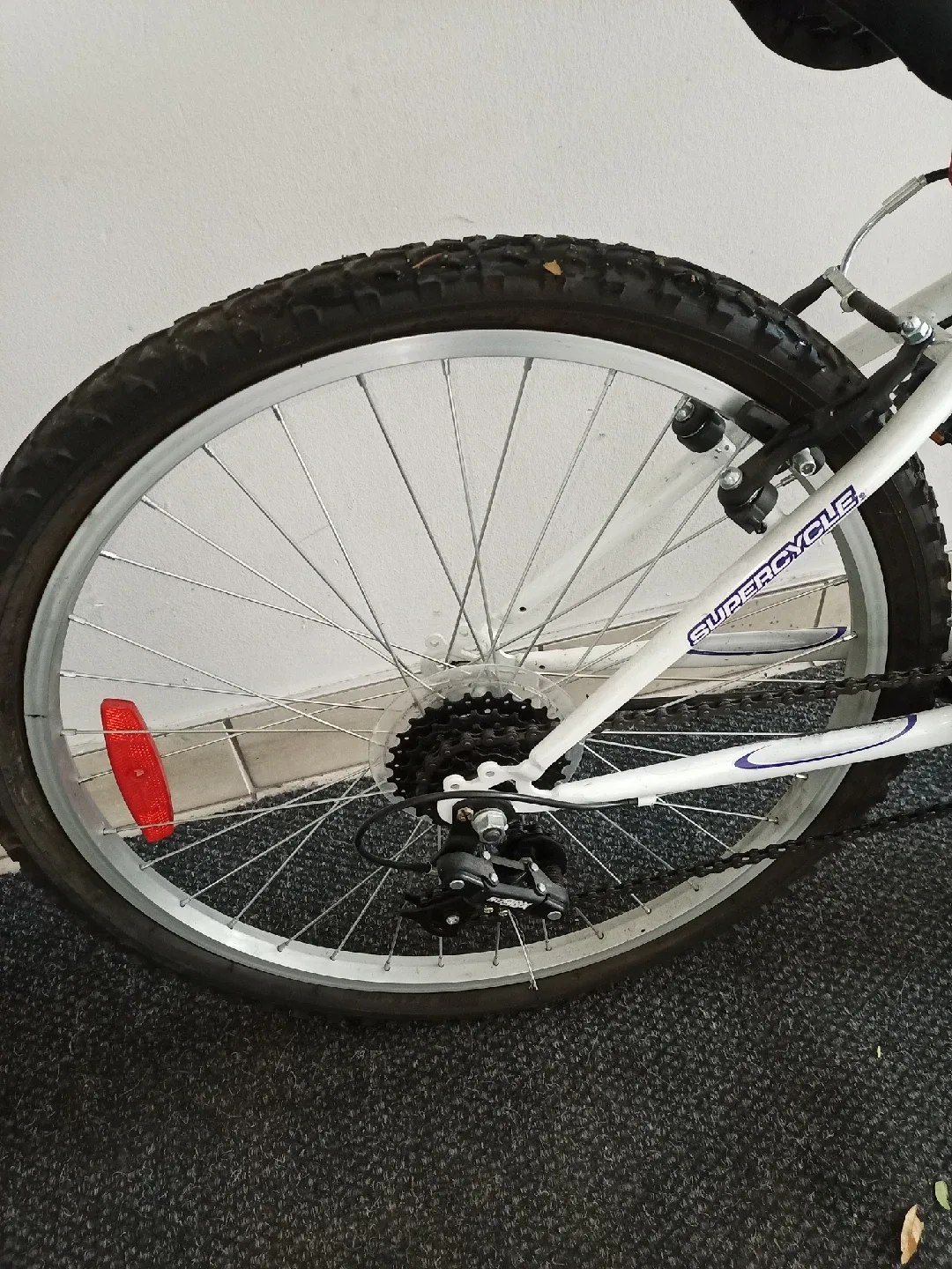 New~24" Supercycle 18 speed youth bike image indicator(6)