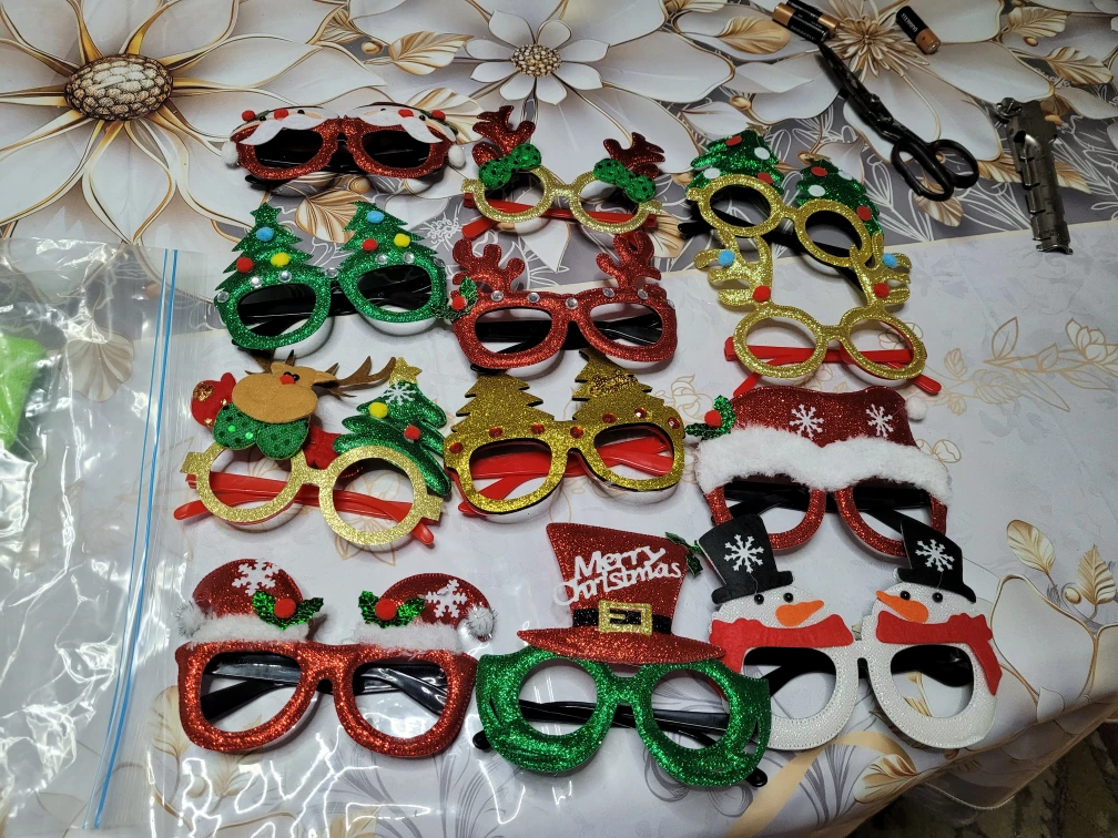 Christmas Glasses -