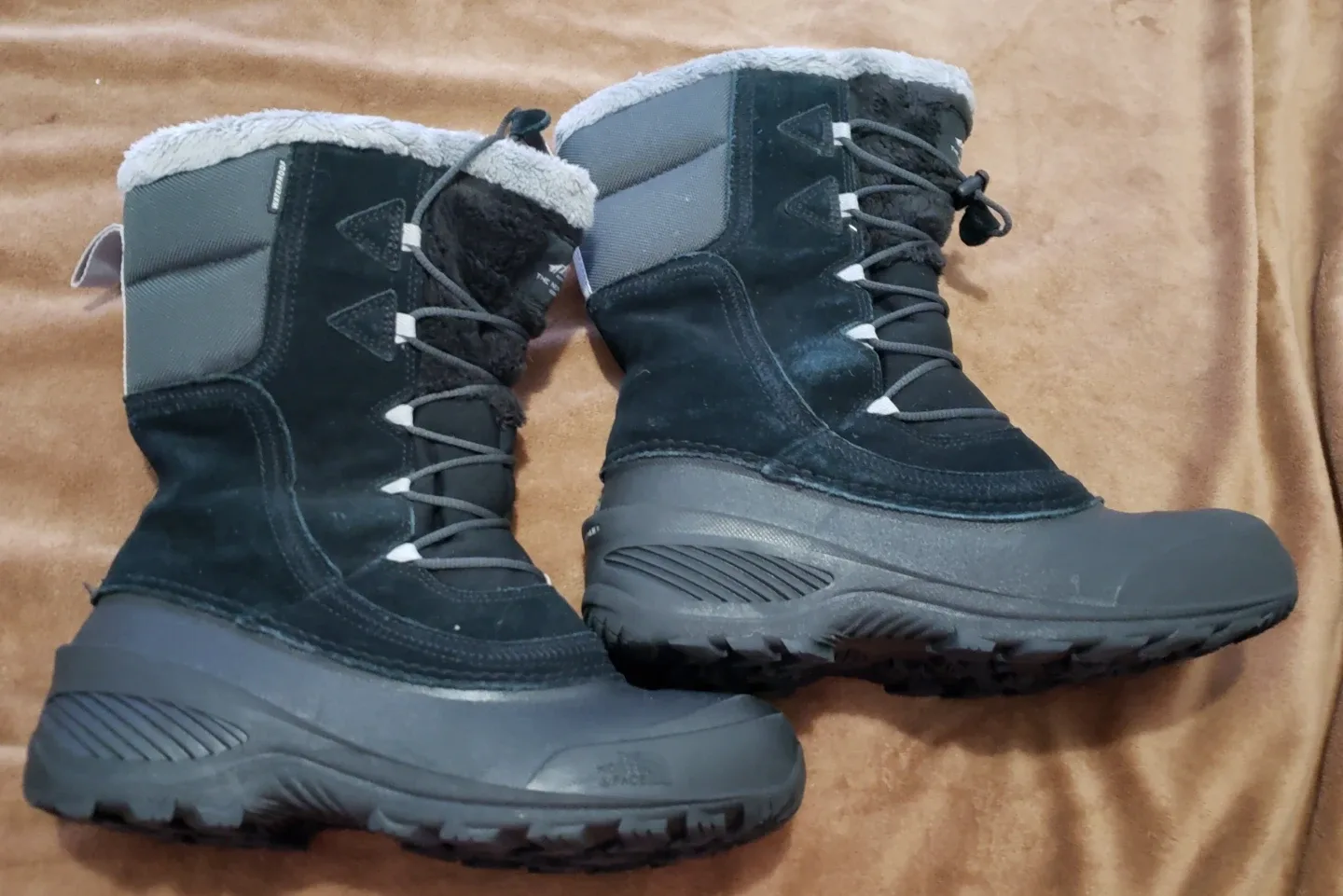 The North Face Winter Boots size 7 image indicator(5)