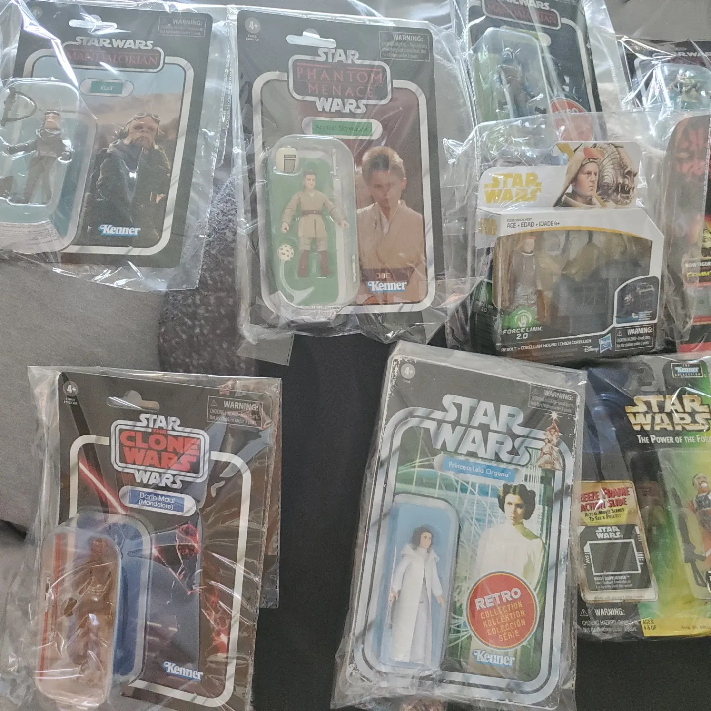 Star Wars Action Figures - New in Package image indicator(2)