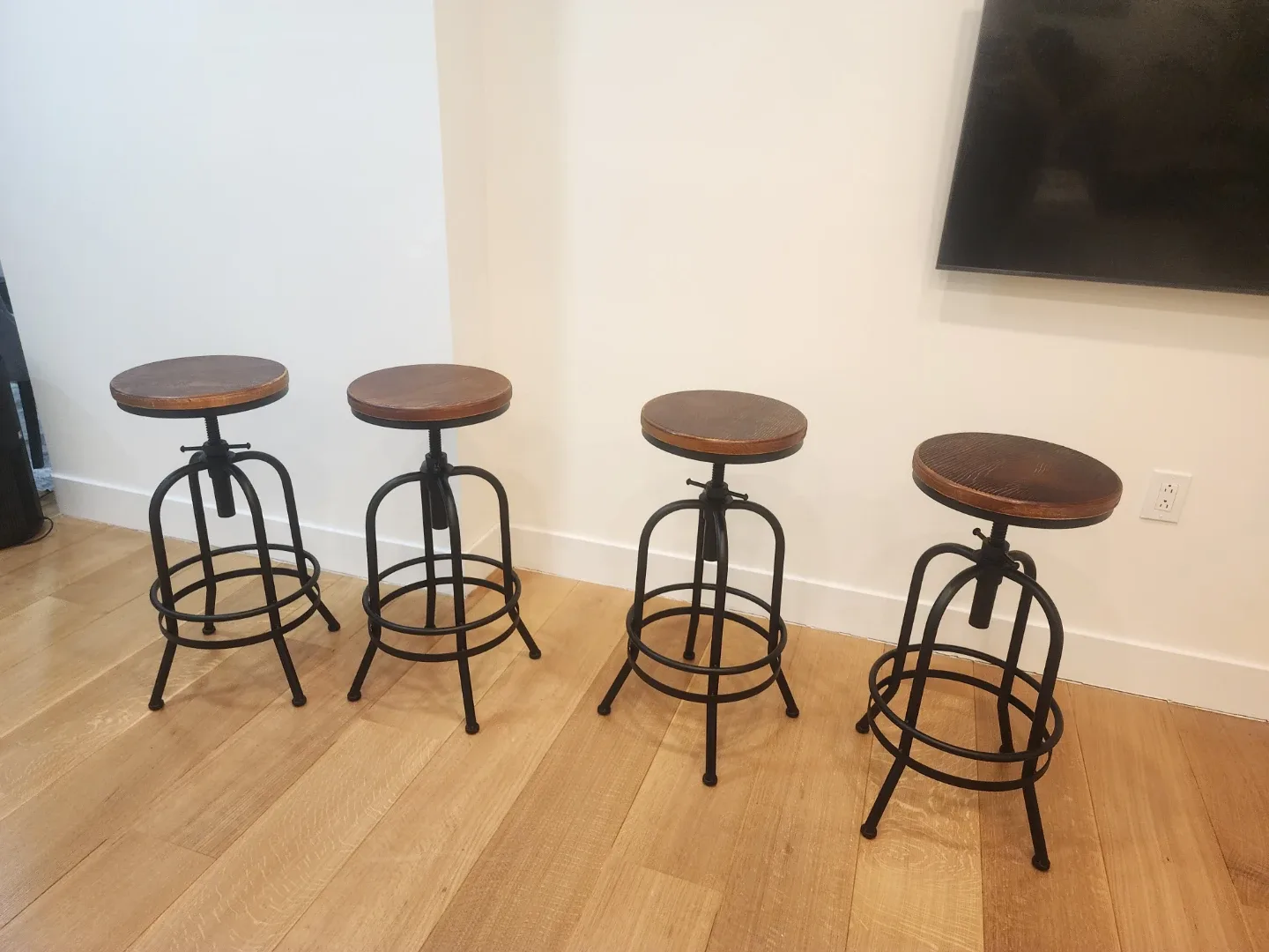 Industrial Style Bar Stool image indicator(3)