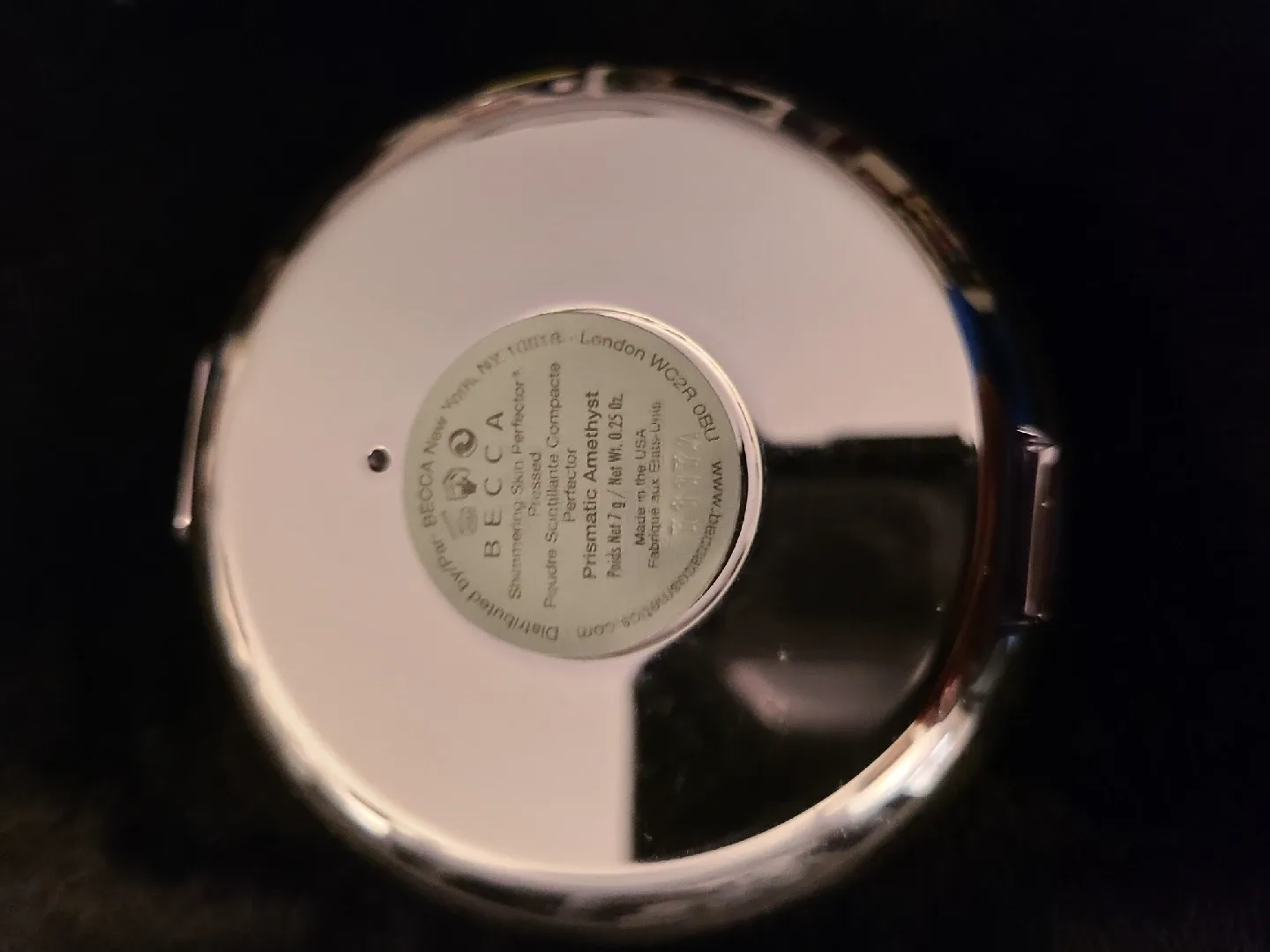 Becca Prismatic Amethyst Shimmering Skin Perfector image indicator(2)