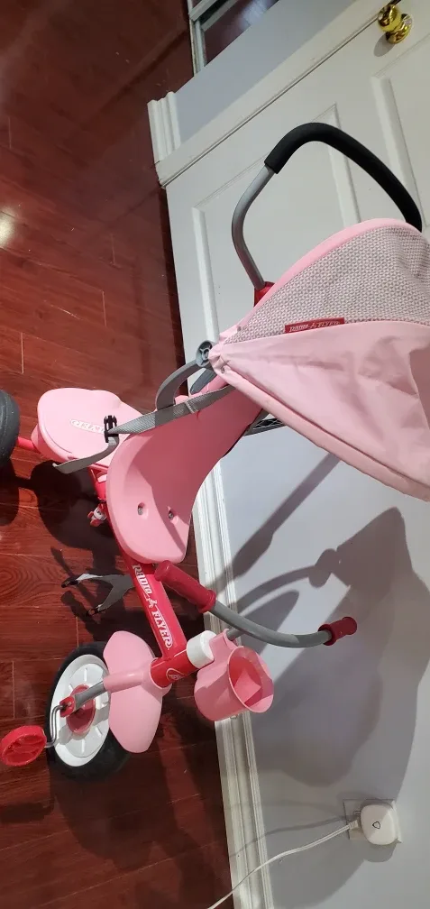 Radio Flyer Steer & Stroll Pink Trike