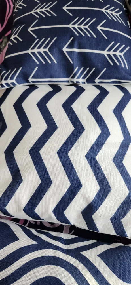 6 cushion covers  Only - photo 2