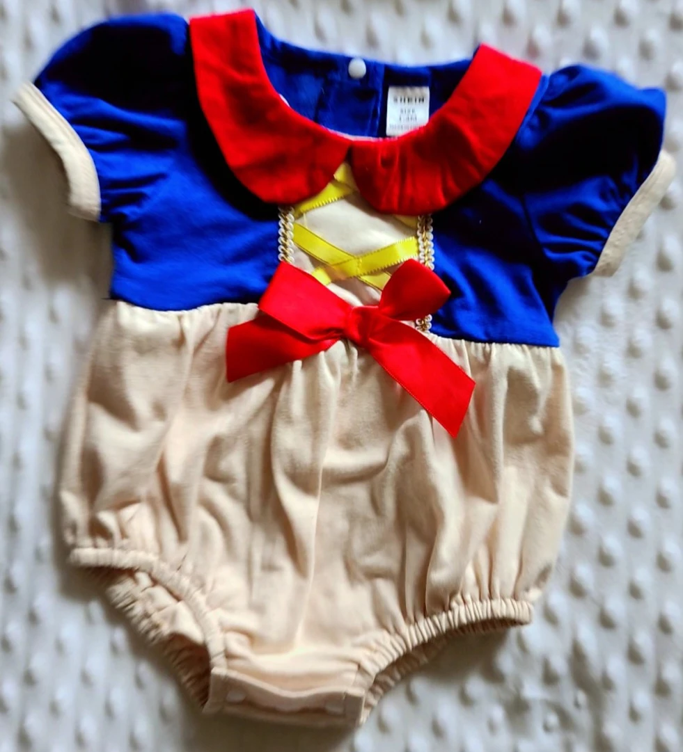 Snow white baby outfit