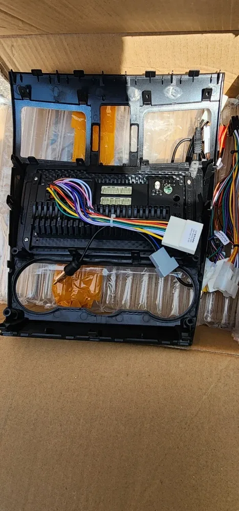 New: Android Touch Screen and Stereo Amp for 2014-2018 Forester image indicator(9)