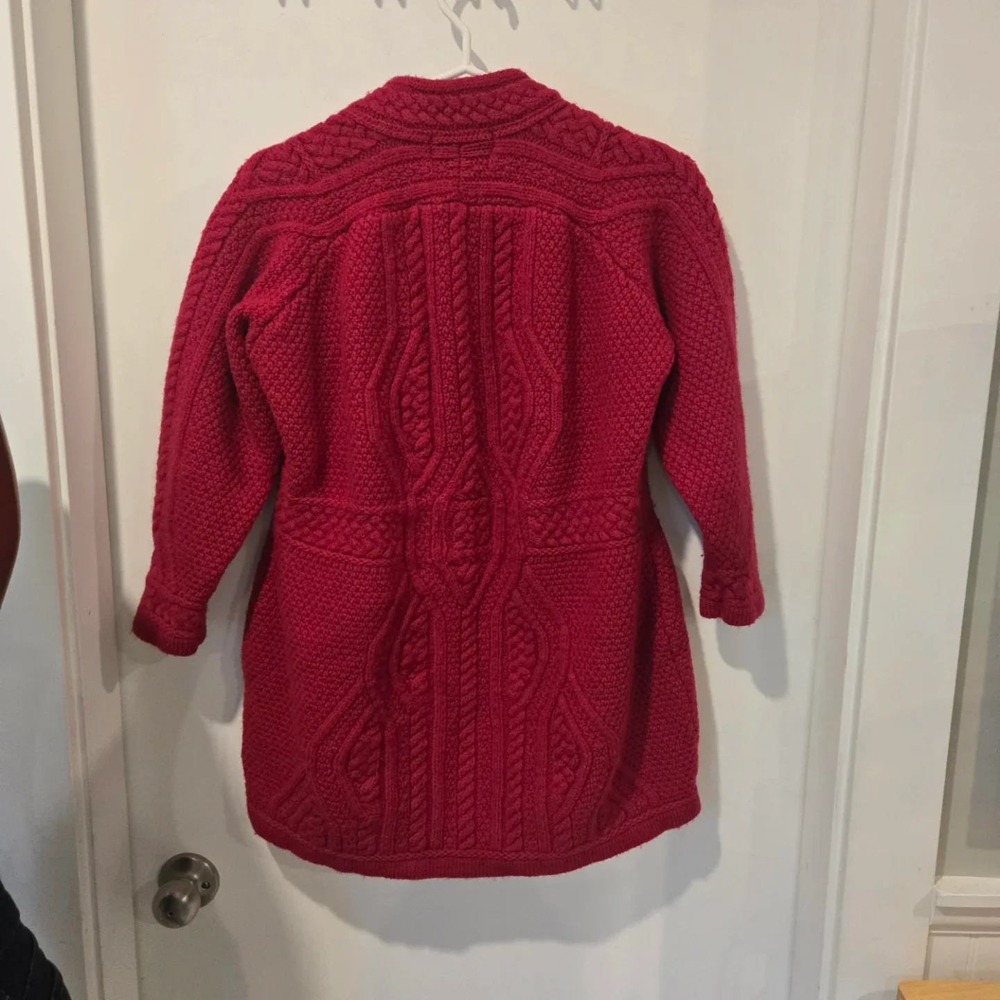 Aran Crafts Ireland Merino Wool Cardigan Size Small image indicator(9)