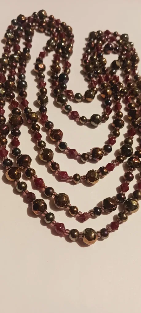 Beautiful burgundy stone beaded long necklace image indicator(2)