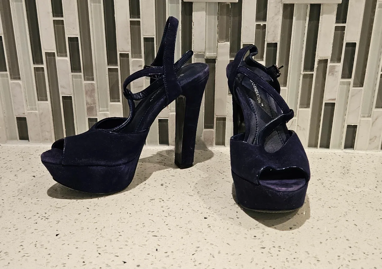 BCBGeneration Navy Blue Heels - Size 5.5