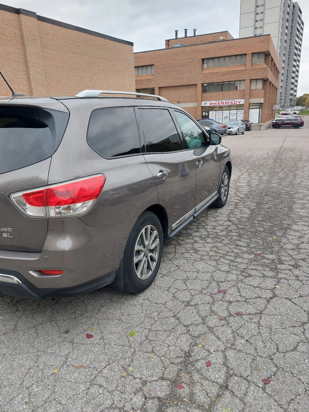 Nissan Pathfinder 4WD SL - photo 3