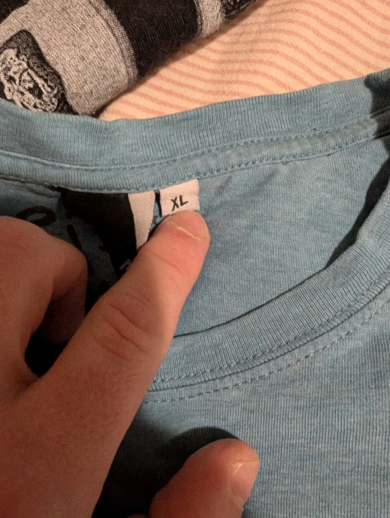 Rip Curl XL T-Shirt image indicator(3)