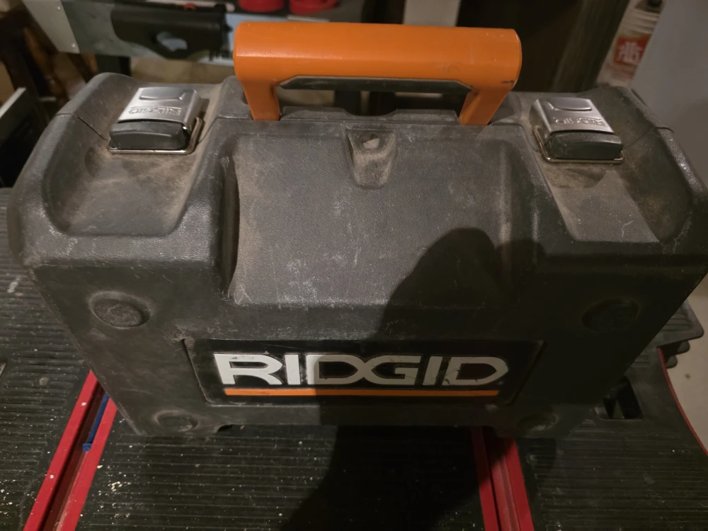 Ridgid R2500 1/4 Sheet Sander with Case - photo 4