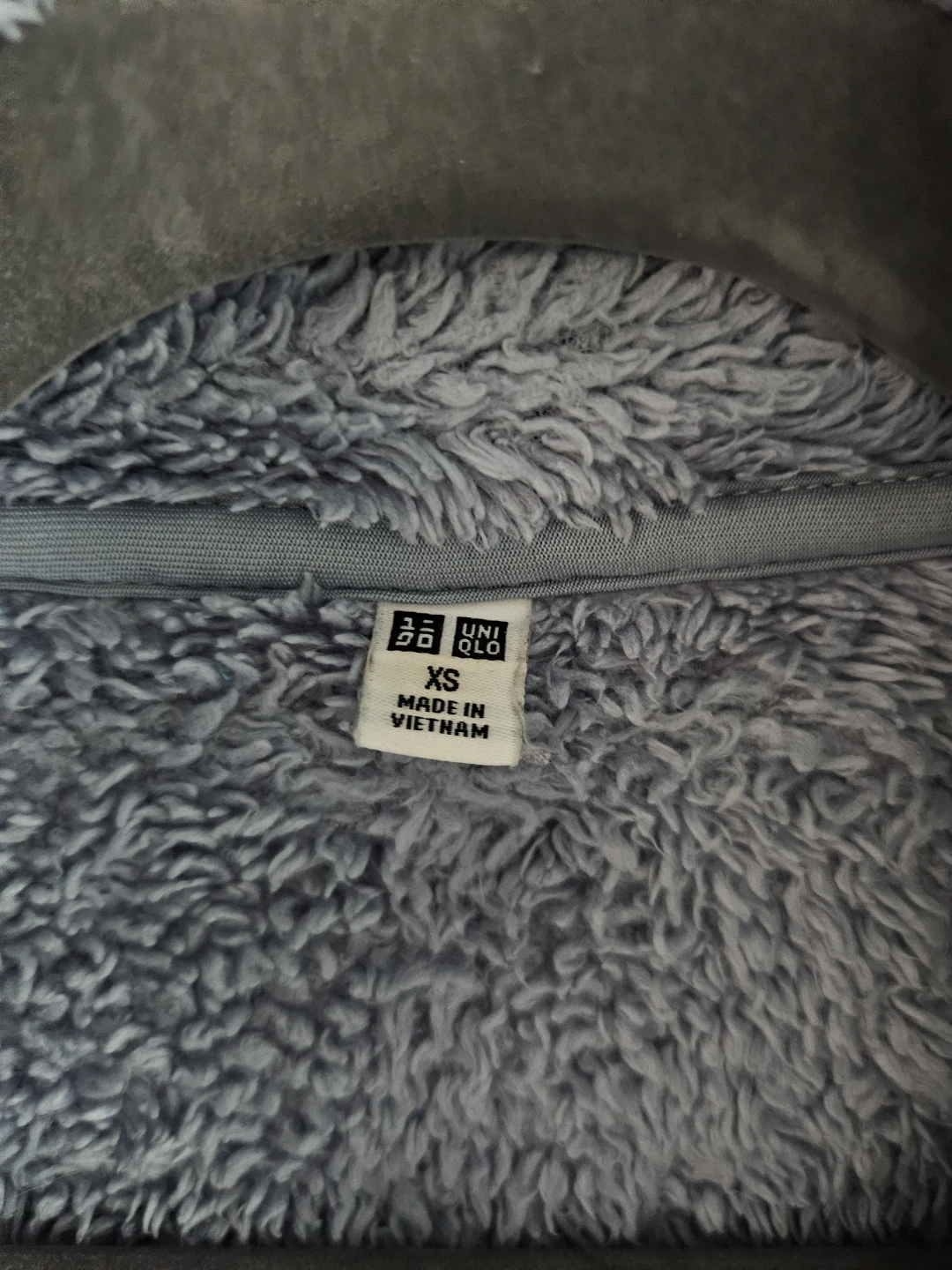 UNIQLO Fluffy Fleece Zip Up Jacket - Size XS - photo 3