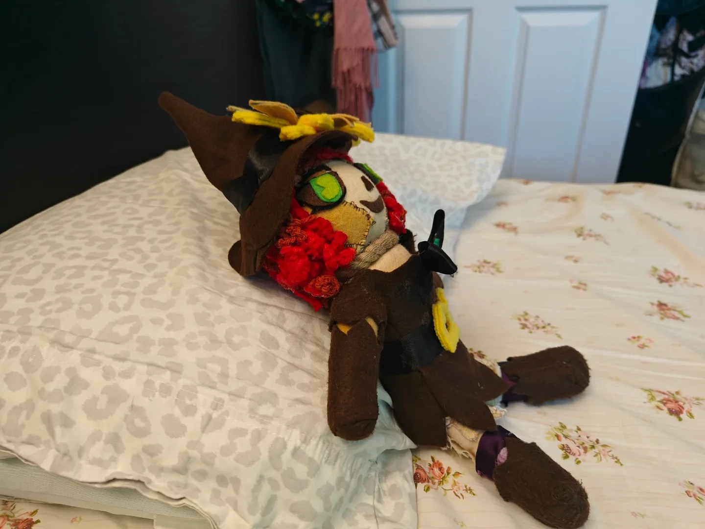 Handmade Halloween Witch Doll image indicator(4)