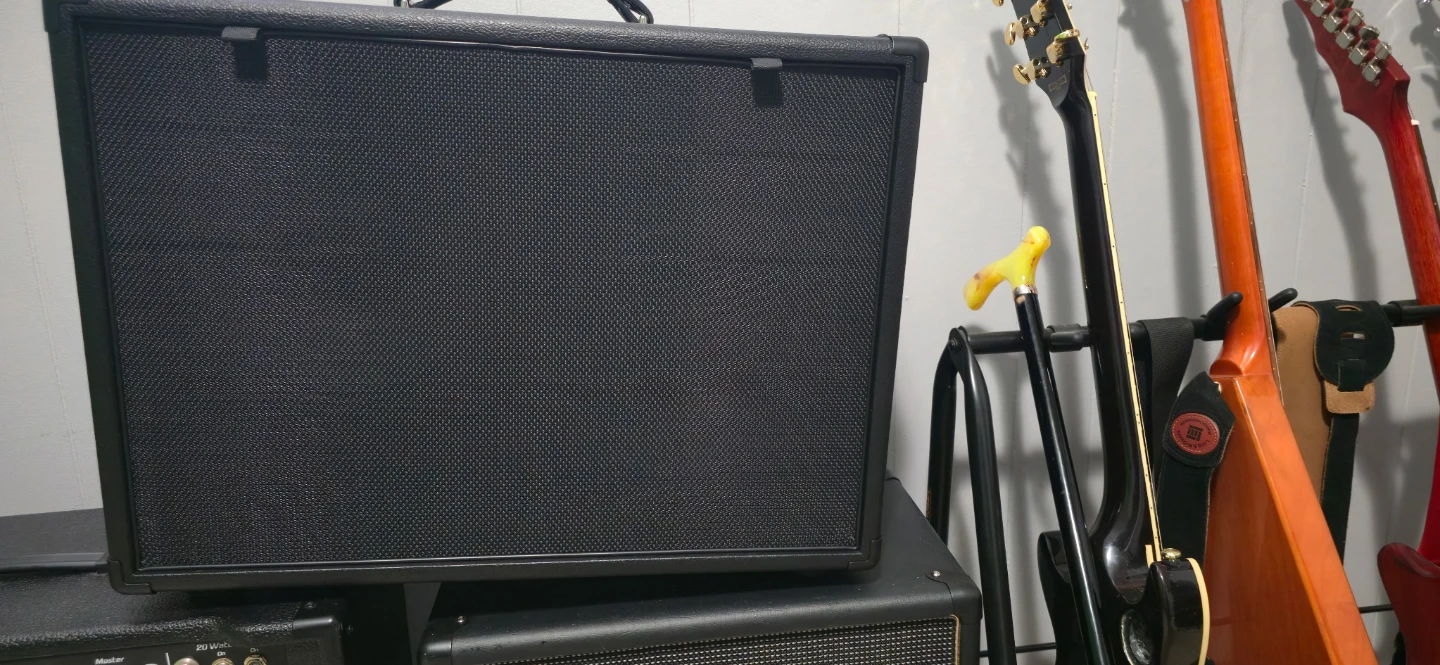 EMINENCE 210 Extention Cabinet